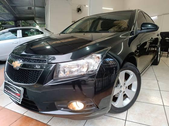 CHEVROLET CRUZE 1.8 LT 16V FLEX 4P AUTOMÁTICO CHEVROLET CRUZE 1.8 LT 16V FLEX 4P AUTOMÁTICO
